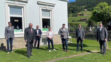 [ID: 3u0bVAFSFdo] Youtube Automatic