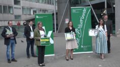 [ID: 8gQ_9FJvtyM] Youtube Automatic