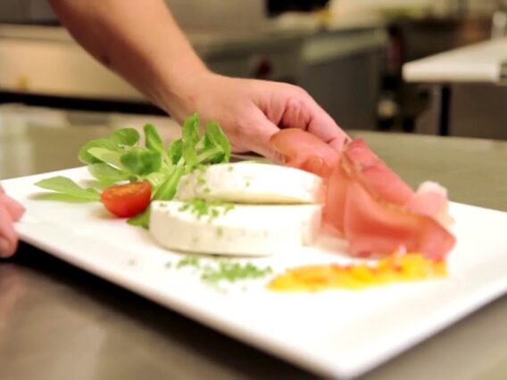 [ID: teKjl4wngLE] Youtube Automatic