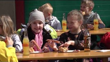 Privat: [ID: VYYcQLmeWGg] Youtube Automatic