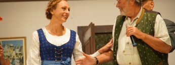 Obersteirische Volksbühne – Das Musterdirndl