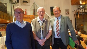 Privat: [ID: qqWeXAA7pOA] Youtube Automatic