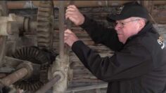 Privat: [ID: QYiSaB7ZbY8] Youtube Automatic