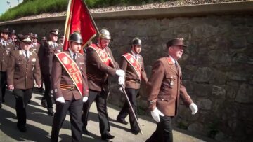 Privat: [ID: LISvhv03KSk] Youtube Automatic