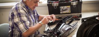 Privat: [ID: SbeppEE-4Cc] Youtube Automatic