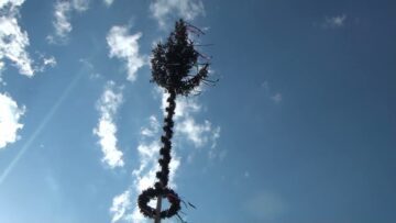 Maibaumaufstellen in Tragöß-St.Katharein