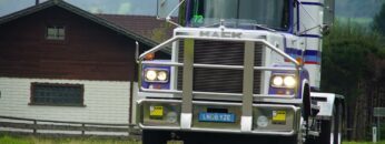 Privat: [ID: fHcFZAX7HYU] Youtube Automatic