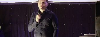 Privat: [ID: 2FxhKMq2g34] Youtube Automatic