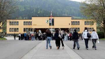 Privat: [ID: _sMf0ZMsnw0] Youtube Automatic