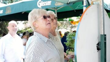 Privat: [ID: 35NKHgWnZSw] Youtube Automatic