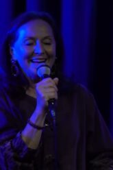 Privat: [ID: O7IxO0qNtXo] Youtube Automatic